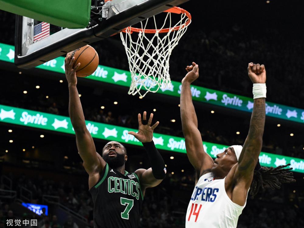 人瞩目的八 人瞩目的八