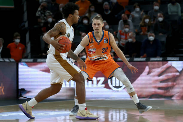 提供了现代 提供了现代